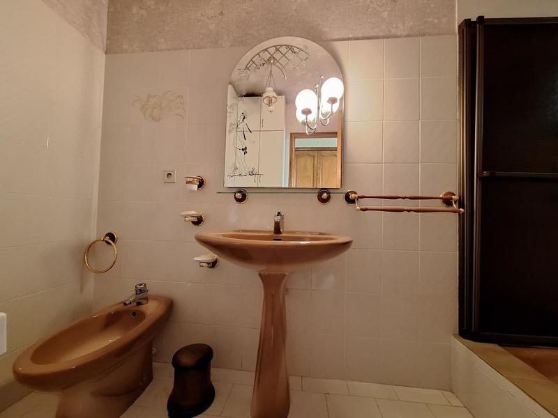 Propriété - 200 m² - 6 pièces