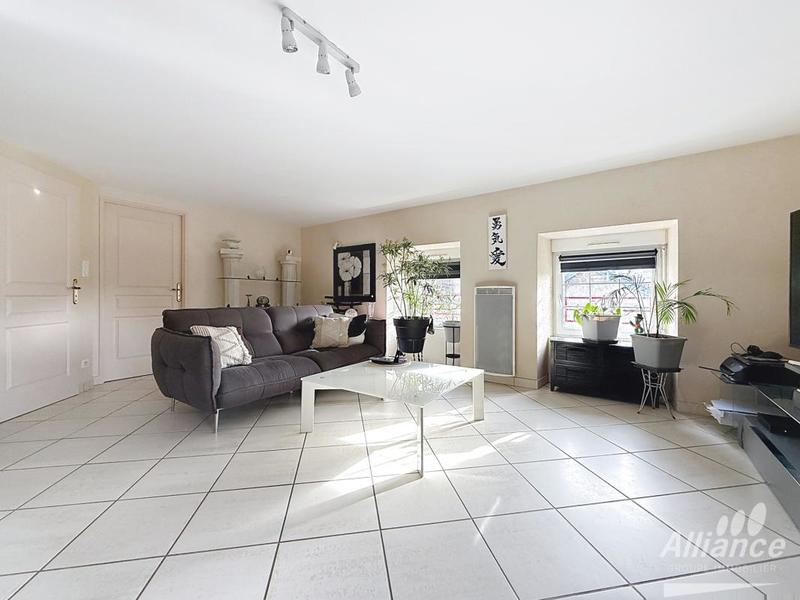 Appartement - 83 m² - 3 pièces