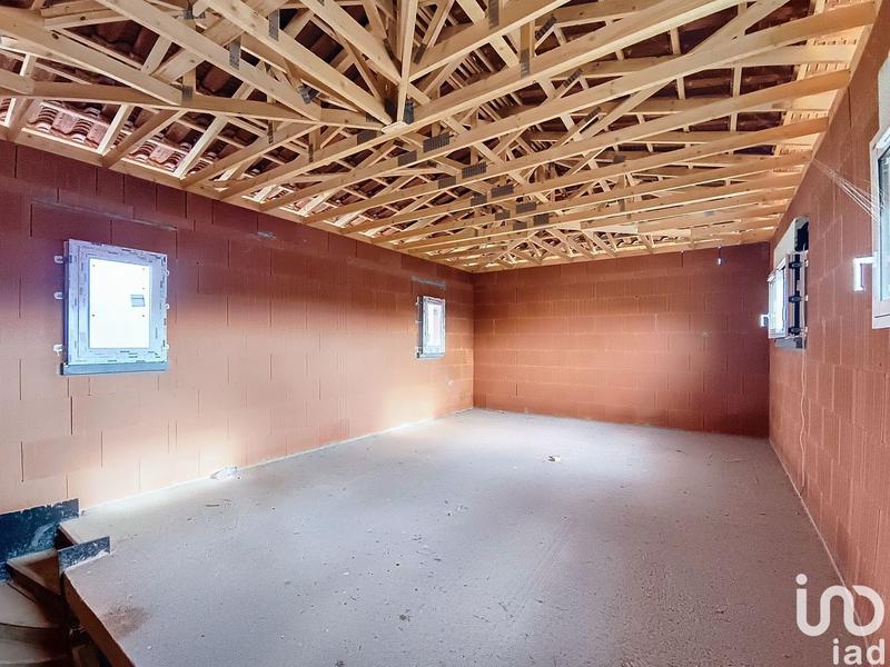 Maison - 102 m² - 5 pièces