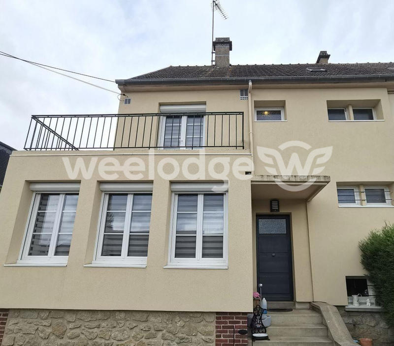 Maison - 105 m² - 5 pièces
