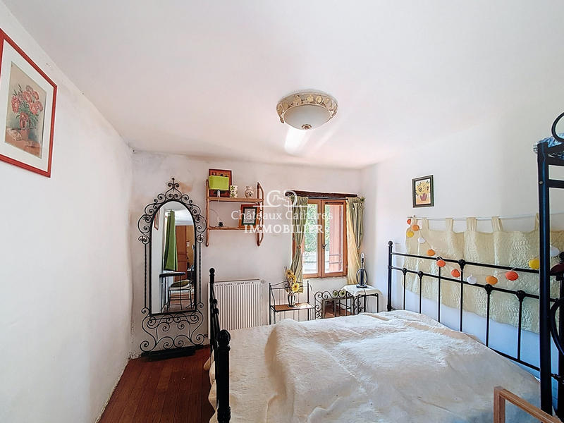 Maison ancienne - 204 m² - 9 pièces