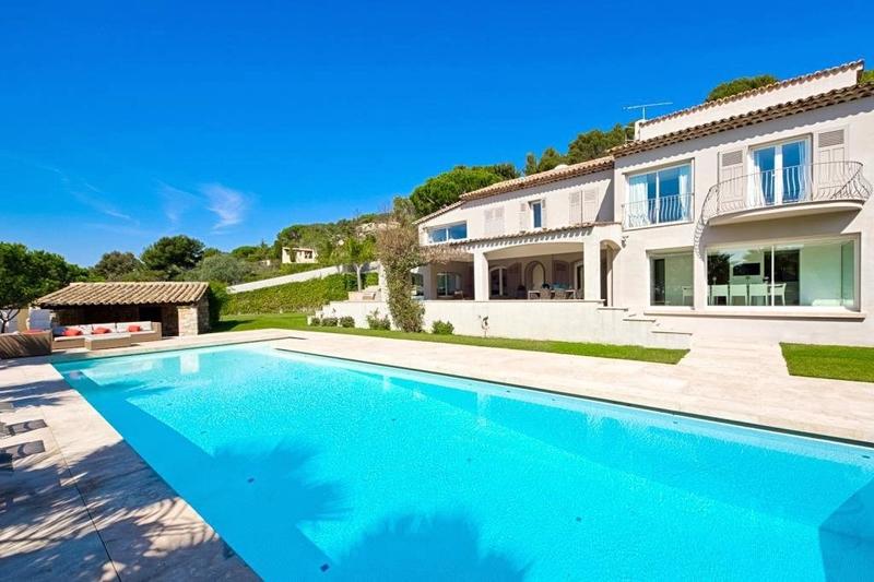 Villa - 400 m² - 12 pièces