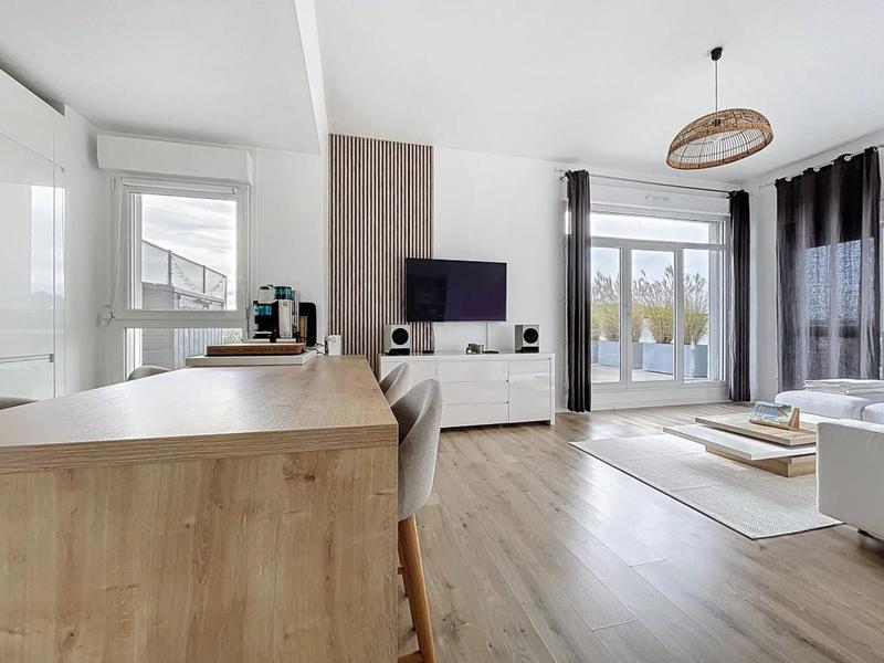 Appartement - 87 m² - 4 pièces