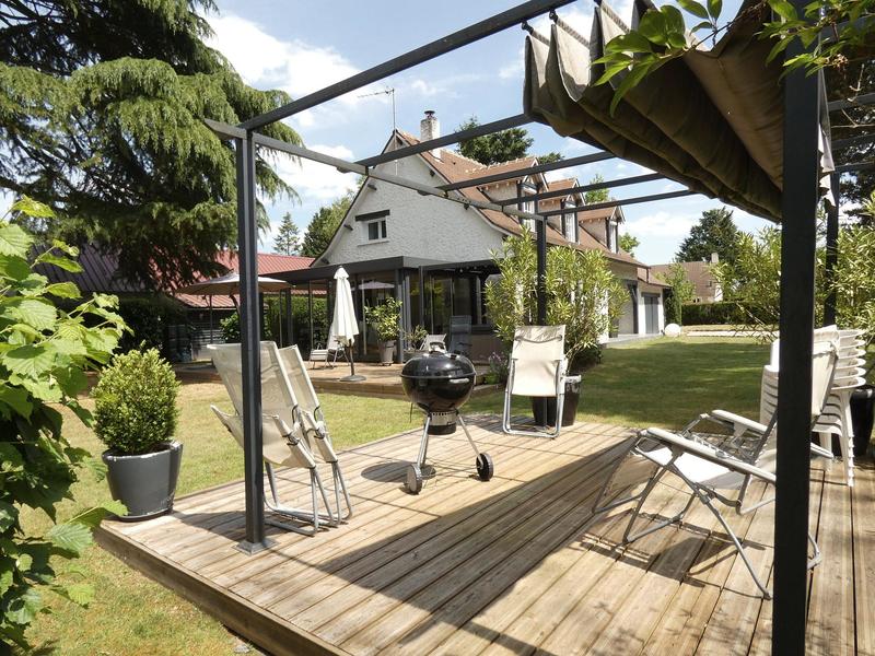 Maison - 166 m² - 7 pièces