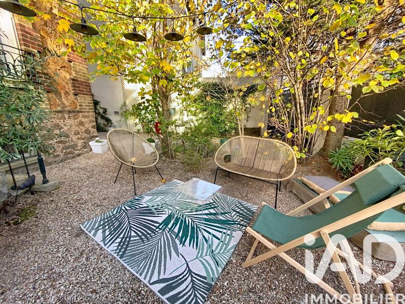 Maison - 114 m² - 10 pièces