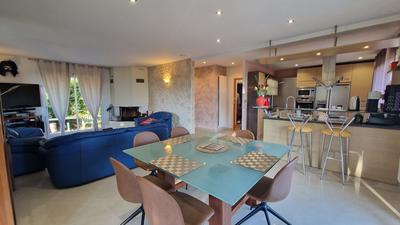 Maison - 133 m² - 6 pièces