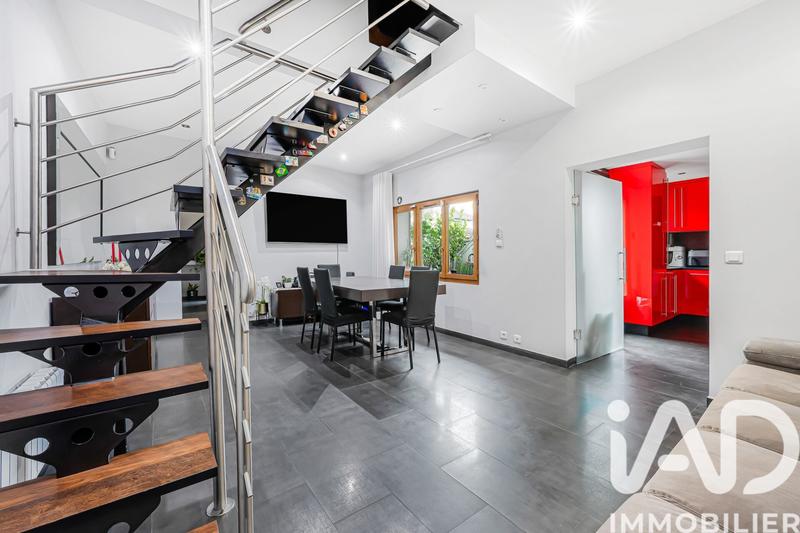 Maison de ville - 126 m² - 7 pièces