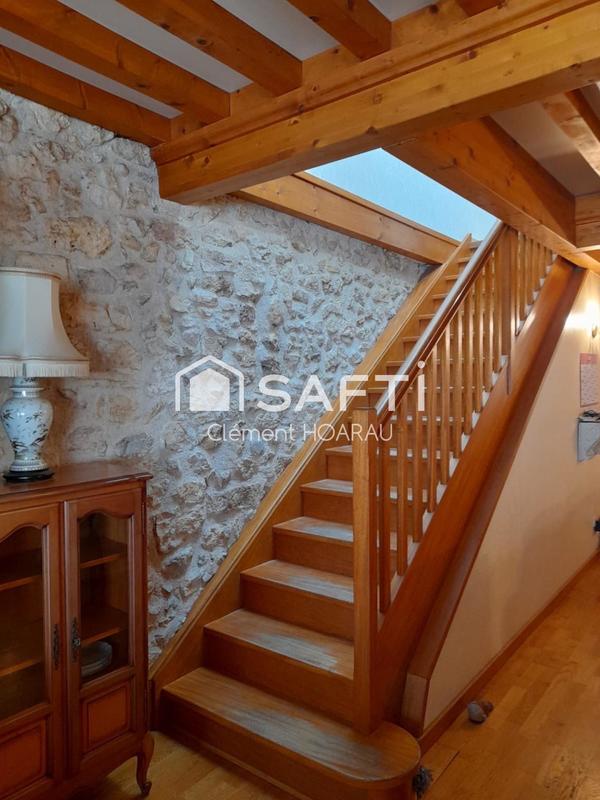 Maison - 163 m² - 5 pièces