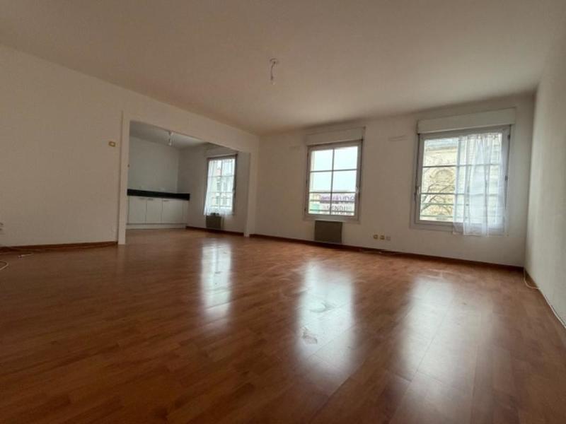 Appartement - 99 m² - 4 pièces