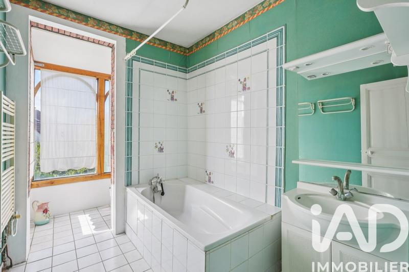 Maison - 123 m² - 6 pièces