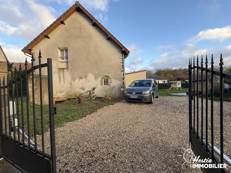 Maison de village - 109 m² - 6 pièces