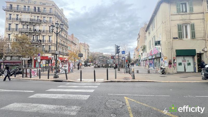 Bureau - 80 m² - 5 pièces