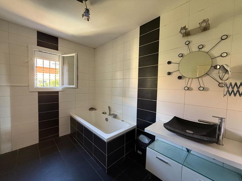 Maison - 135 m² - 5 pièces