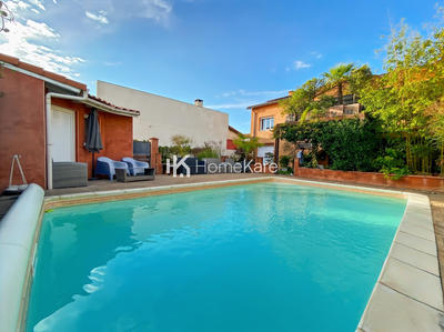 Maison - 93 m² - 4 pièces