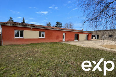 Maison - 180 m² - 6 pièces