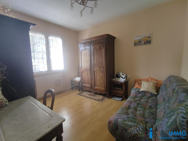 Maison traditionnelle - 195 m² - 10 pièces