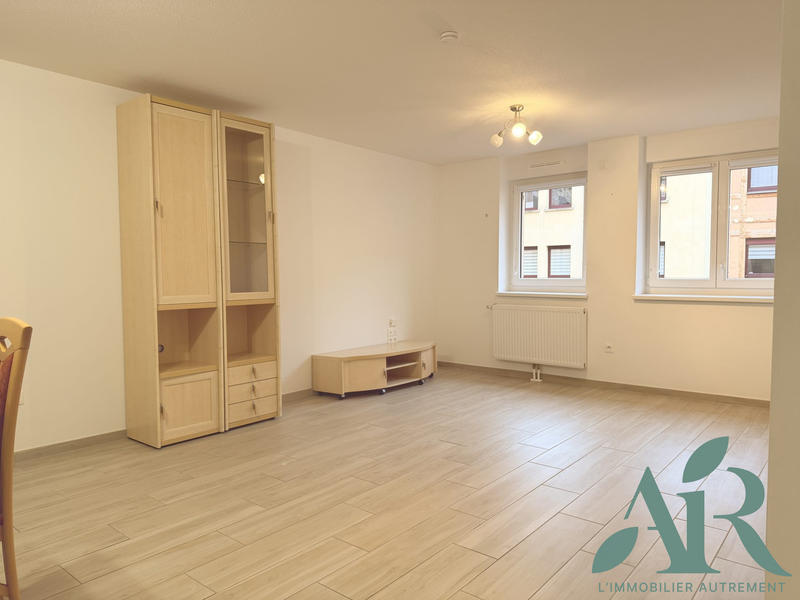 Appartement - 70 m² - 2 pièces