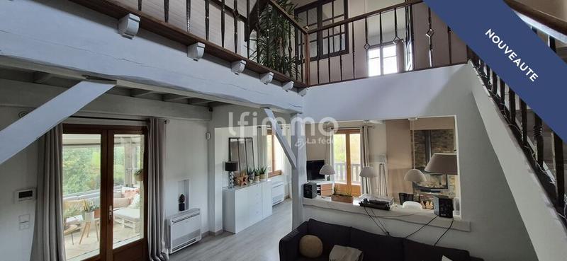 Maison - 226 m² - 8 pièces