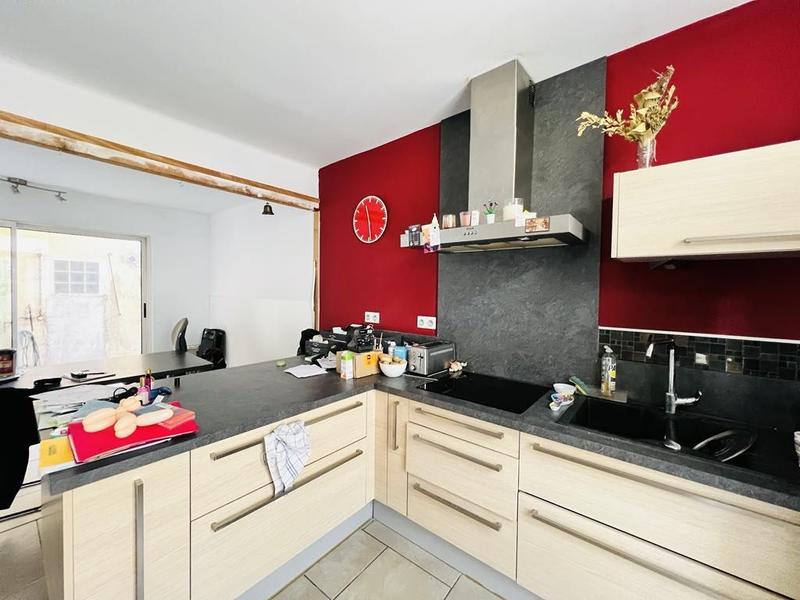 Maison de village - 218 m² - 9 pièces