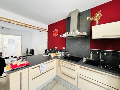 Maison de village - 218 m² - 9 pièces