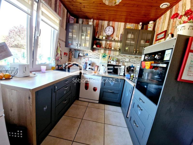 Maison - 90 m² - 5 pièces