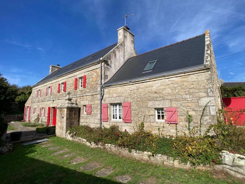 Corps de ferme - 166 m² - 6 pièces