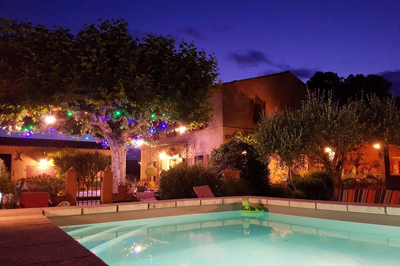 Maison - 254 m² - 8 pièces