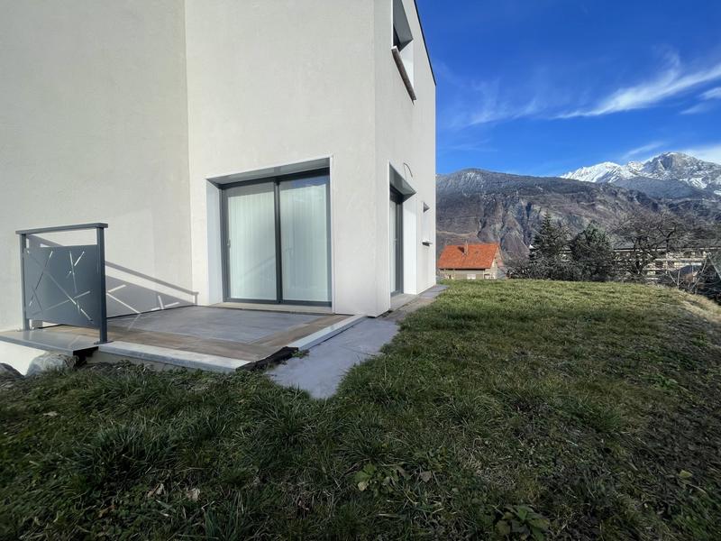 Maison contemporaine - 111 m² - 5 pièces