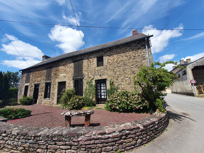 Maison - 160 m² - 7 pièces