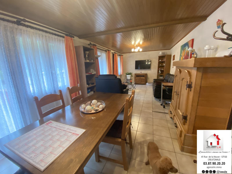 Maison - 94 m² - 5 pièces