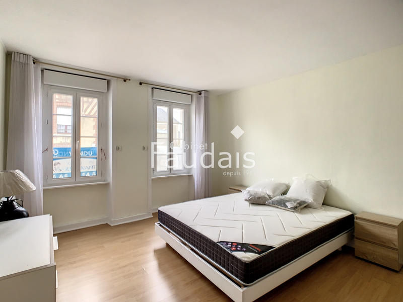 Maison - 101 m² - 5 pièces