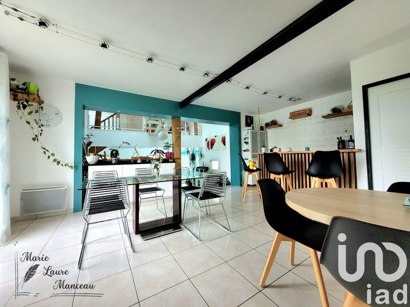 Maison - 176 m² - 8 pièces