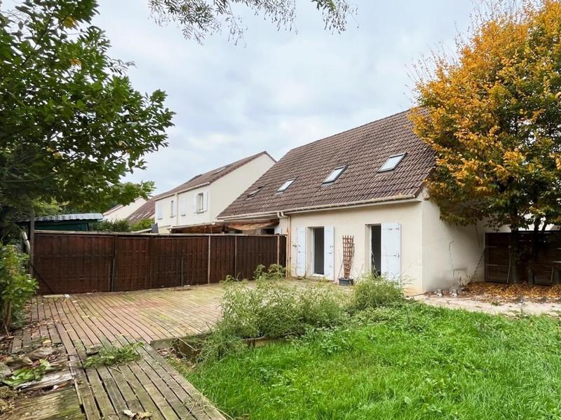 Maison - 80 m² - 4 pièces