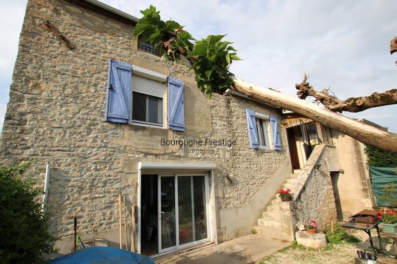 Maison de village - 82 m² - 5 pièces