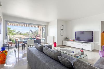 Appartement - 101 m² - 4 pièces