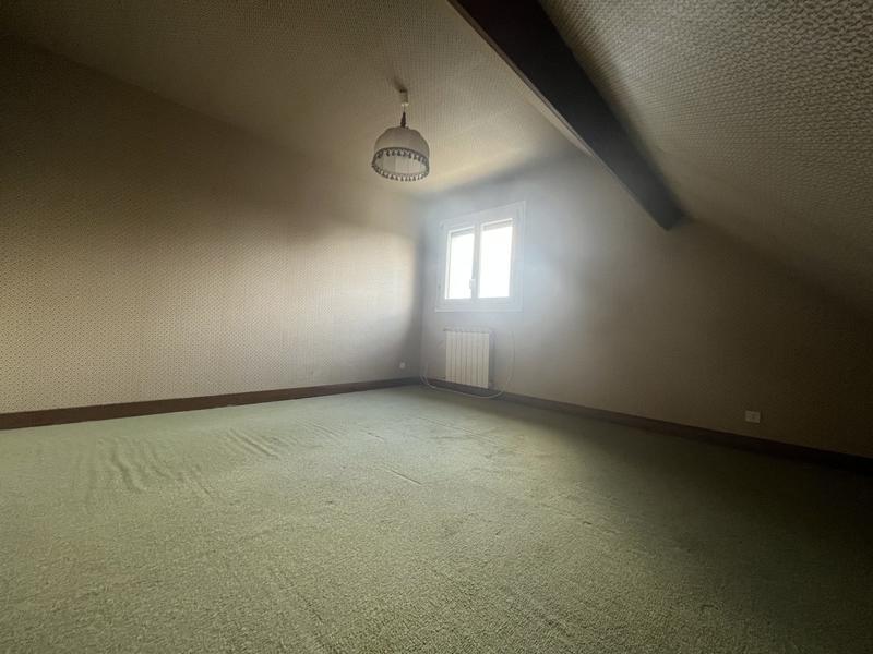 Maison - 150 m² - 7 pièces