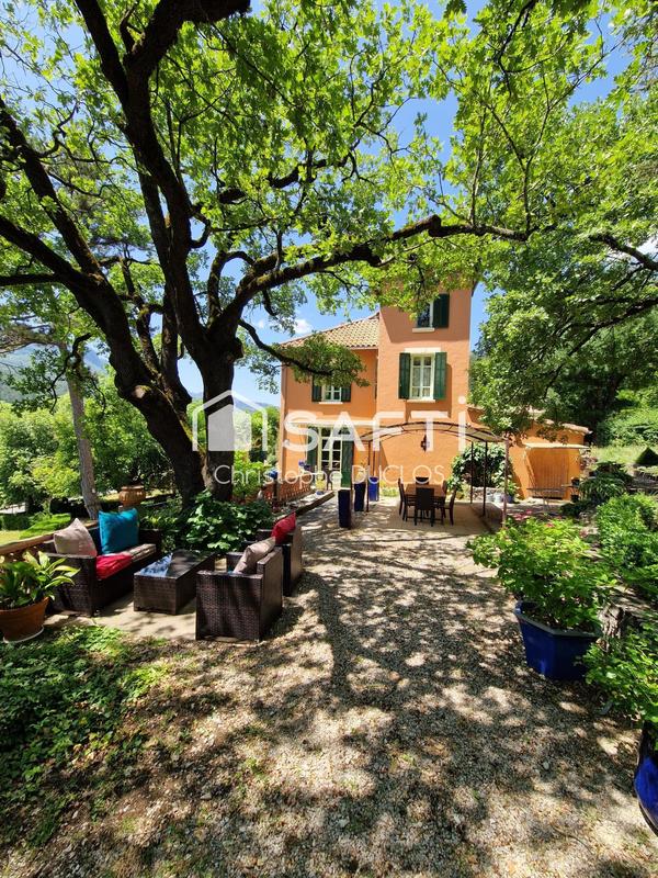 Bastide - 295 m² - 15 pièces