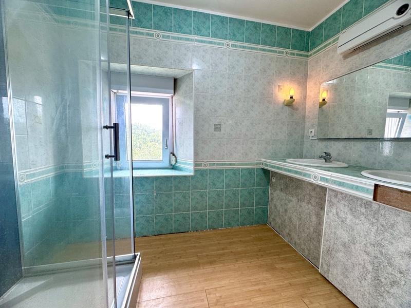 Maison - 128 m² - 7 pièces