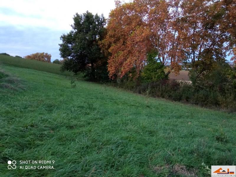 Maison - 210 m² - 1 pièce