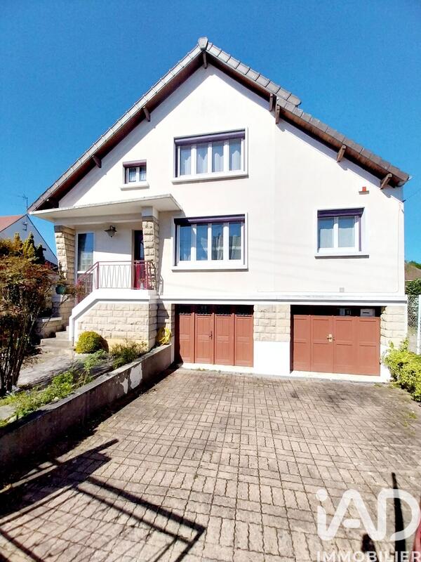 Maison - 130 m² - 7 pièces