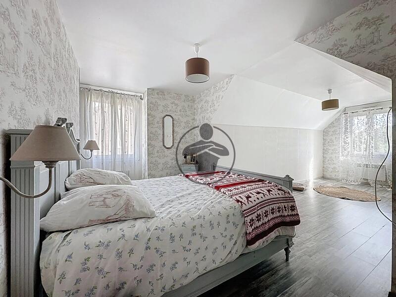 Maison - 142 m² - 5 pièces