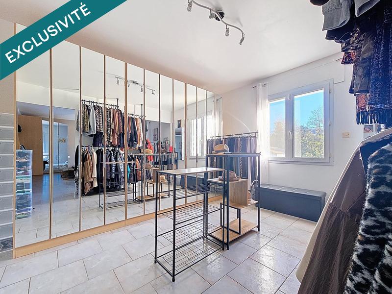 Villa - 182 m² - 6 pièces