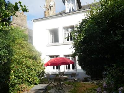 Maison bourgeoise - 310 m² - 8 pièces
