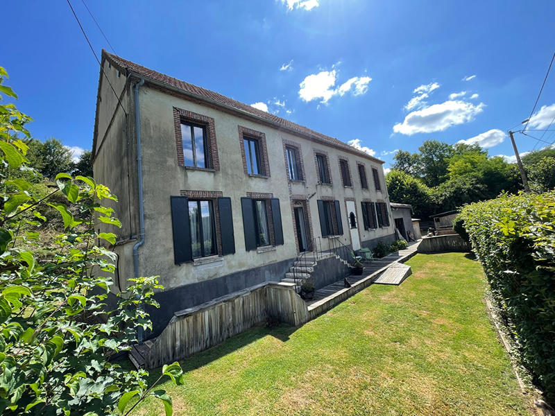 Maison de village - 190 m² - 8 pièces