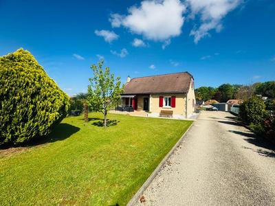 Maison - 106 m² - 5 pièces