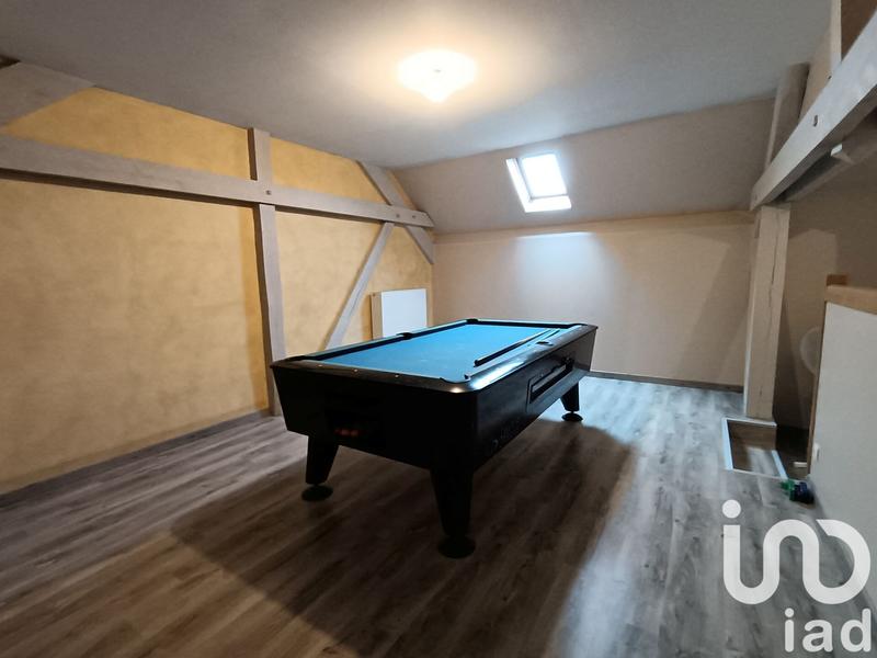 Maison - 183 m² - 9 pièces