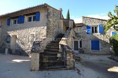 Appartement - 92 m² - 4 pièces