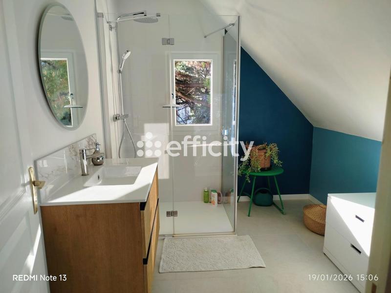 Villa - 190 m² - 7 pièces