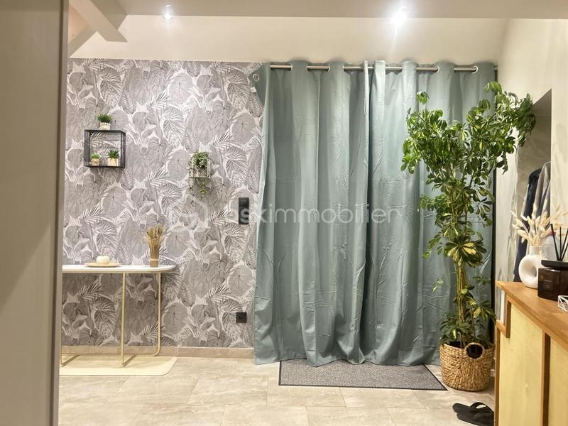 Maison ancienne - 180 m² - 6 pièces