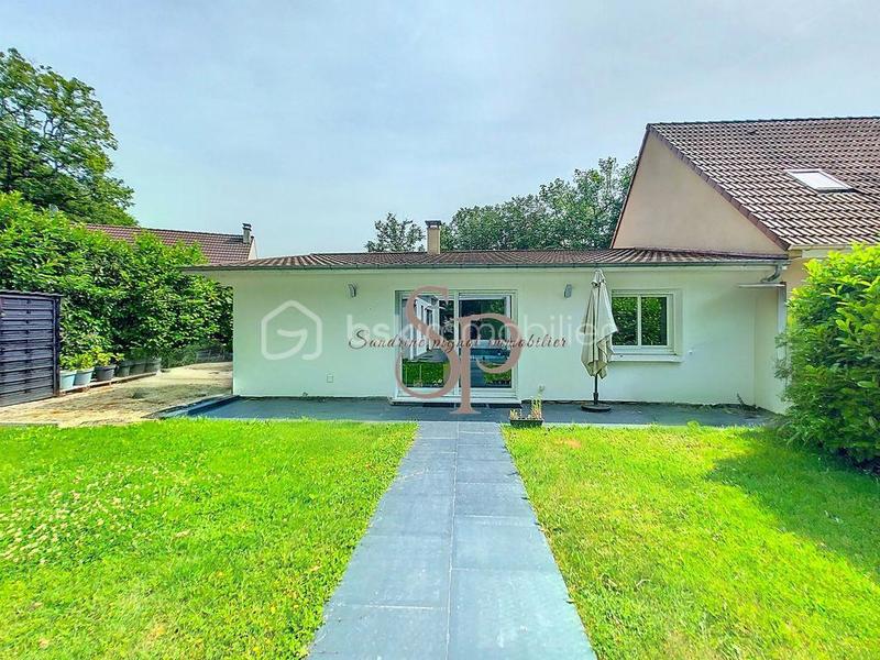 Maison - 116 m² - 4 pièces